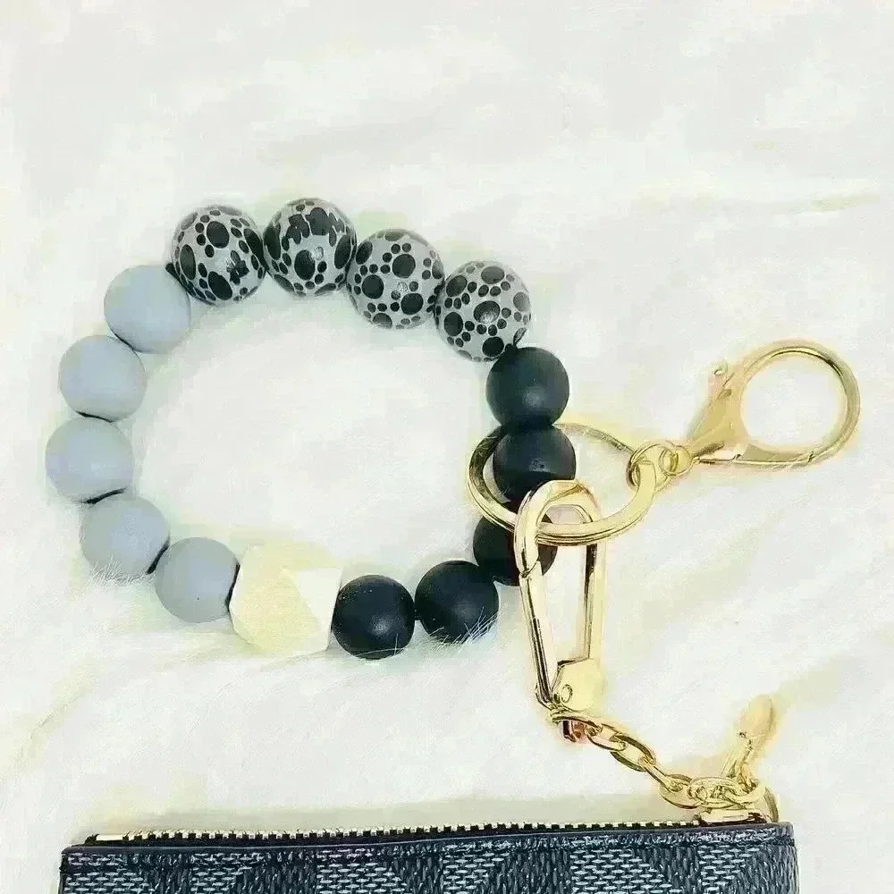 Lorraine Zippered Card Coin Case in Dark Gray